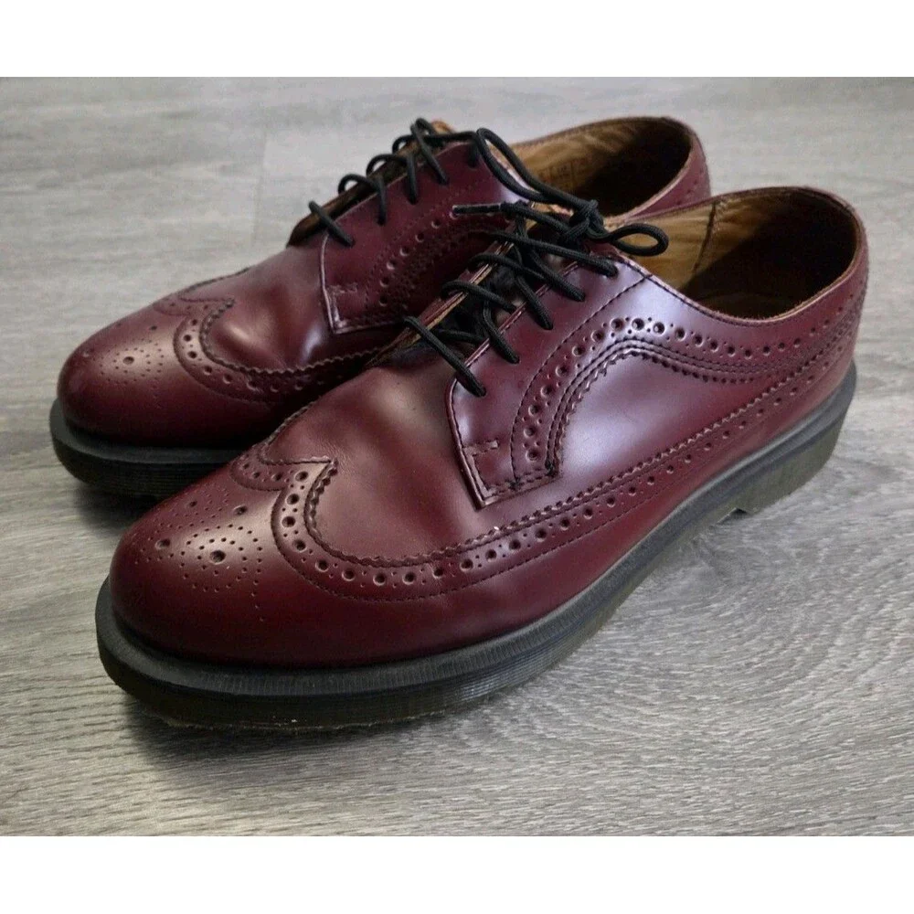 Dr Martens Mens Sz 10 Bordeaux Cherry Red Wingtip  Oxford Brogue Lace Up Shoes